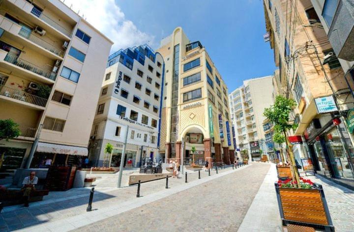 Ferienwohnung Sliema 2Br Great Location With Terrace Exterior foto