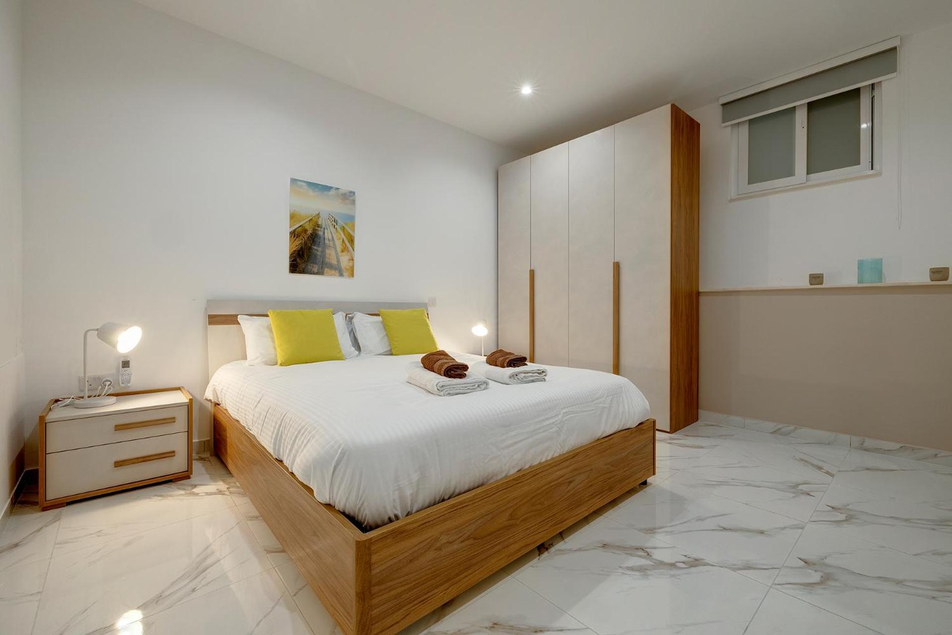 Ferienwohnung Sliema 2Br Great Location With Terrace Exterior foto